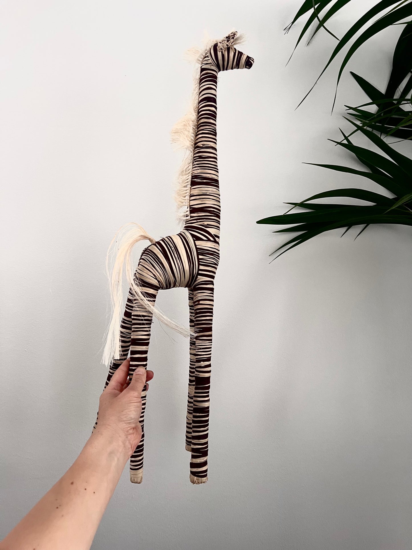 Raffia Giraffe